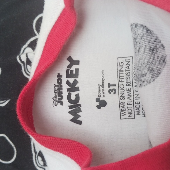 Child's Mickey outfit - Picture 3 of 3